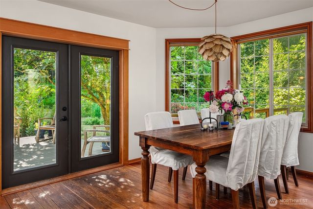11703 Vashon Highway SW, Vashon, WA 98070