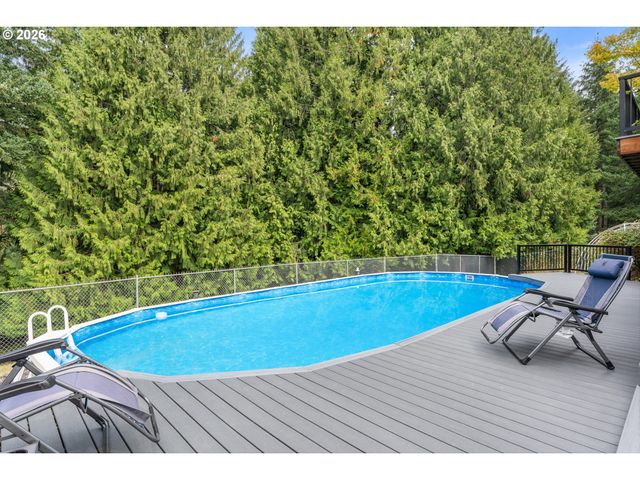 16081 S MOORE Rd, Oregon City, OR 97045