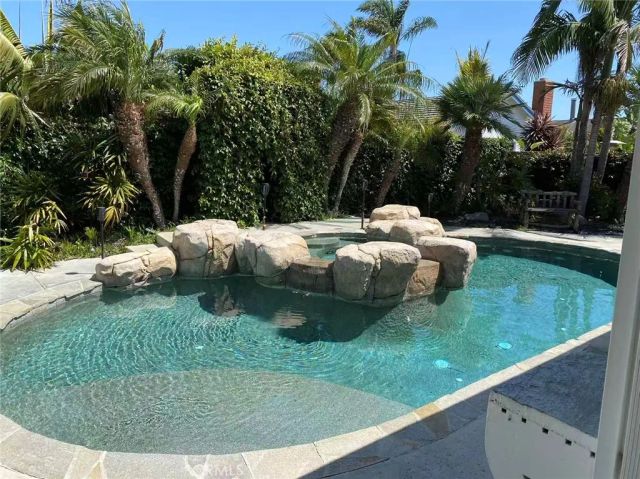 20702 Elizabeth, Huntington Beach, CA 92646