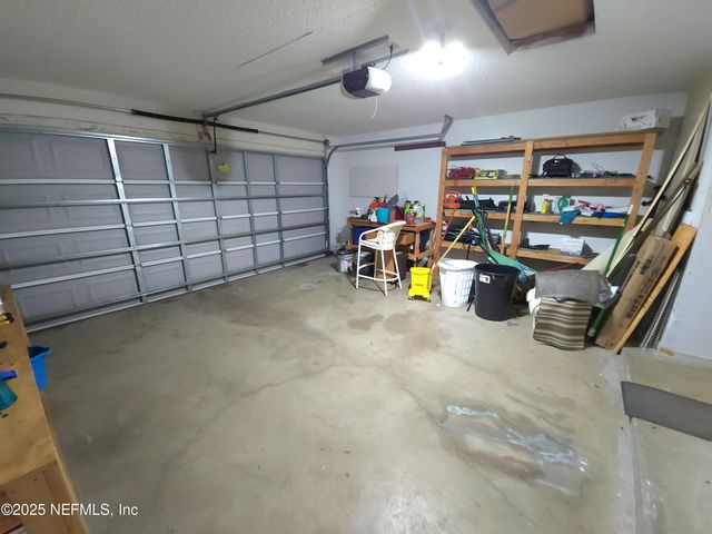 2882 TUSCARORA Trail, Middleburg, FL 32068