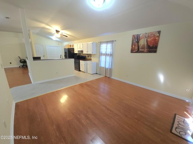 2882 TUSCARORA Trail, Middleburg, FL 32068