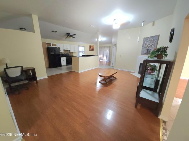 2882 TUSCARORA Trail, Middleburg, FL 32068