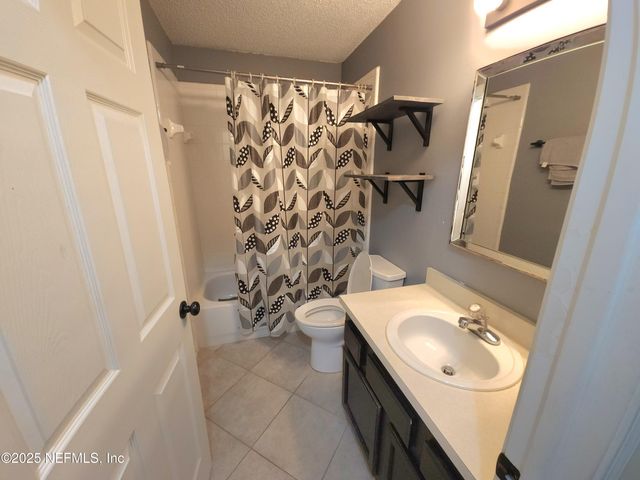 2882 TUSCARORA Trail, Middleburg, FL 32068