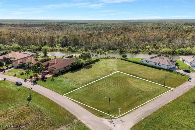 18373 Royal Hammock BLVD, Naples, FL 34114