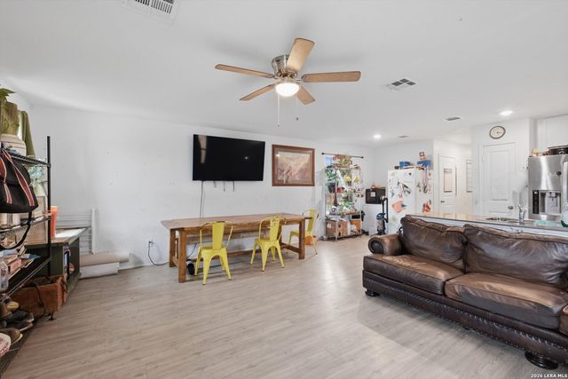 7295 Pasture Run, San Antonio, TX 78252