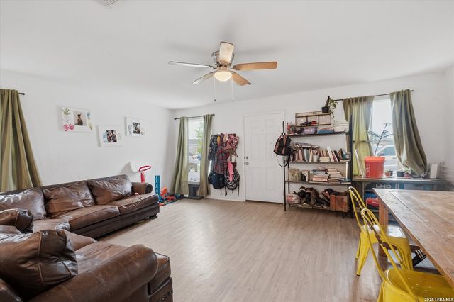 7295 Pasture Run, San Antonio, TX 78252