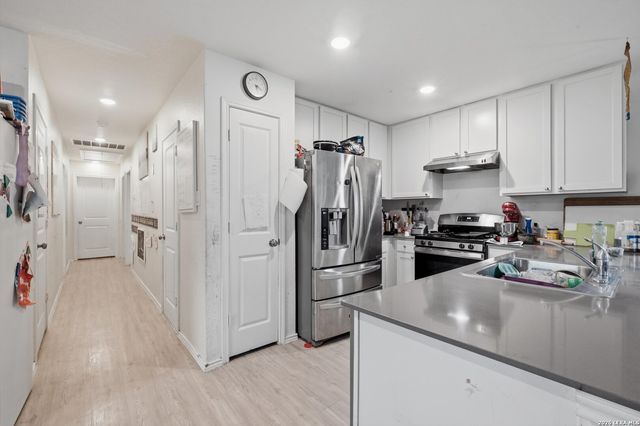 7295 Pasture Run, San Antonio, TX 78252