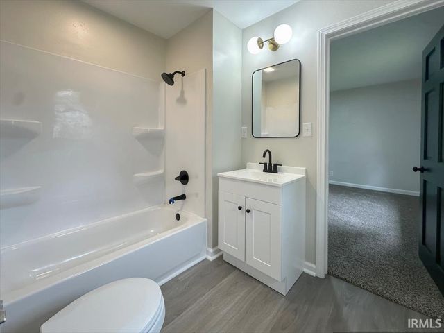 2329 N DELPHOS Street, Kokomo, IN 46901