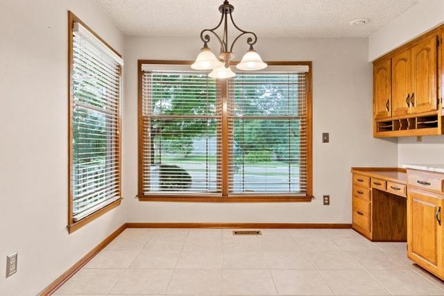 8700 W 113th Street, Overland Park, KS 66210