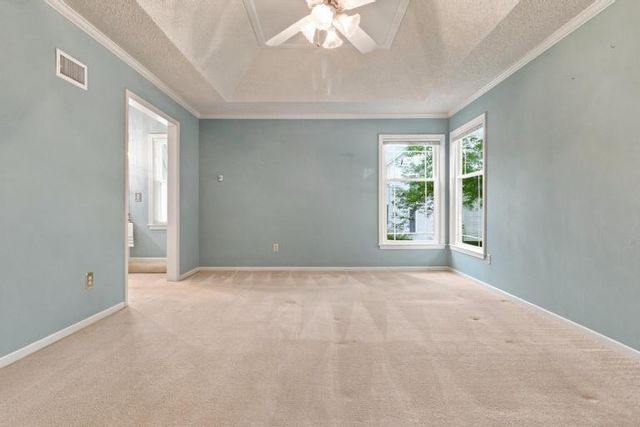 8700 W 113th Street, Overland Park, KS 66210