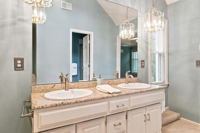 8700 W 113th Street, Overland Park, KS 66210