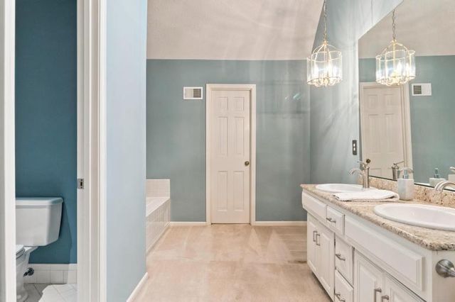 8700 W 113th Street, Overland Park, KS 66210