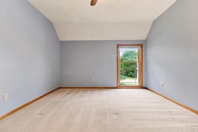 8700 W 113th Street, Overland Park, KS 66210