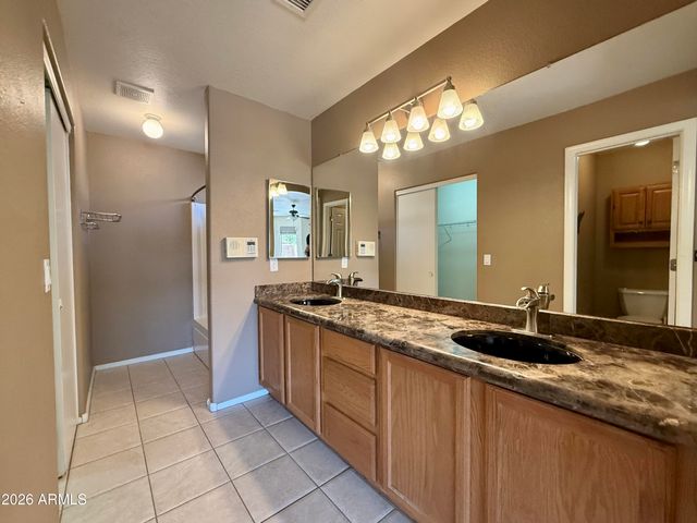 5462 N 77TH Drive, Glendale, AZ 85303