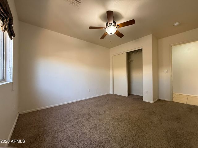 5462 N 77TH Drive, Glendale, AZ 85303