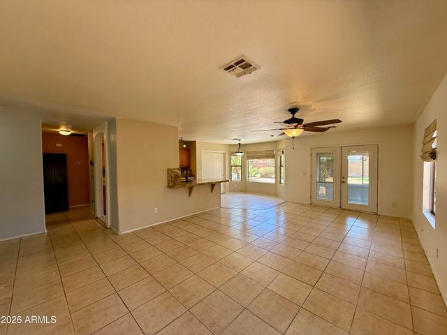5462 N 77TH Drive, Glendale, AZ 85303