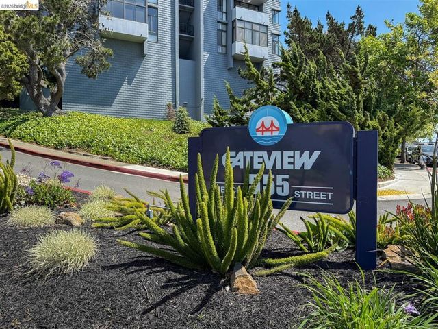 555 Pierce St 422, Albany, CA 94706