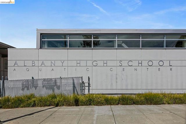 555 Pierce St 422, Albany, CA 94706
