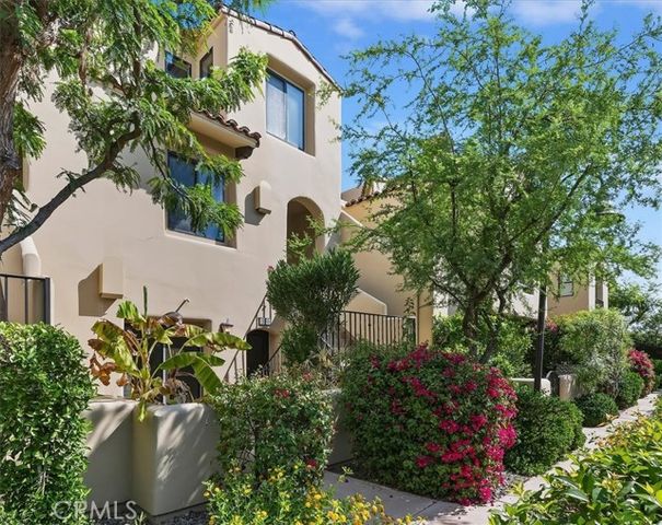 1045 Villorrio, Palm Springs, CA 92262