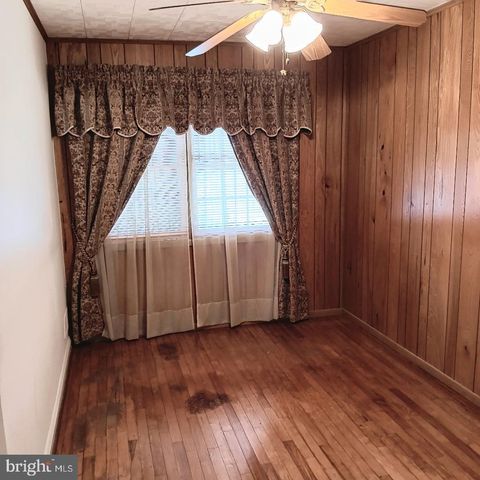 6948 BROENING RD, Baltimore, MD 21222