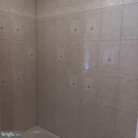 6948 BROENING RD, Baltimore, MD 21222