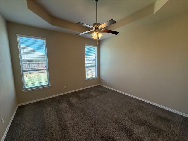 3912 Gennaker Drive, Denton, TX 76210