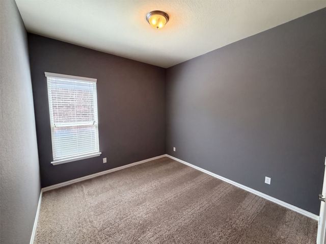 3912 Gennaker Drive, Denton, TX 76210