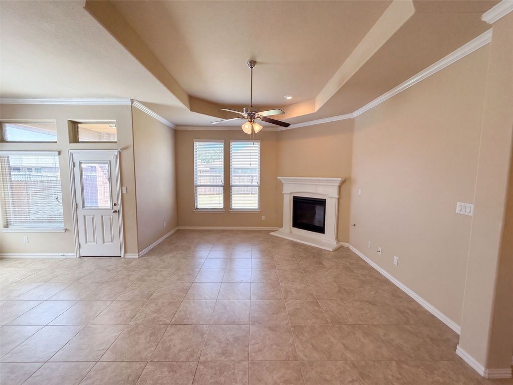 3912 Gennaker Drive, Denton, TX 76210 — photo 3