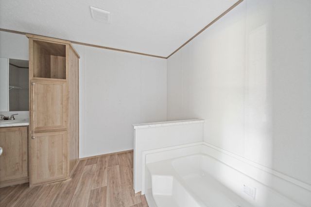 88 Lady Ashley Drive, Saint Matthews, SC 29135