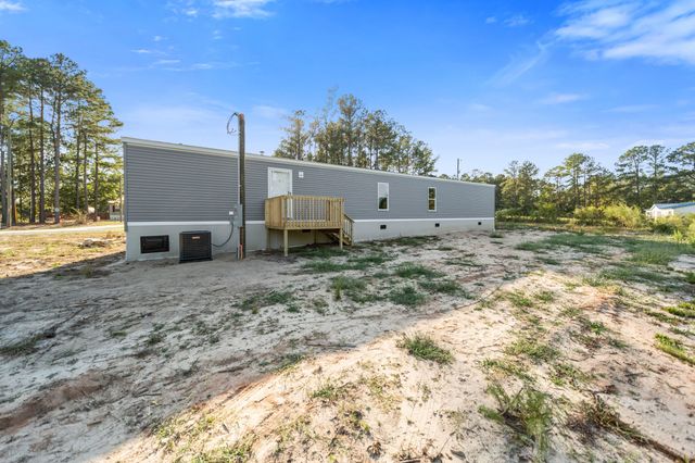 88 Lady Ashley Drive, Saint Matthews, SC 29135