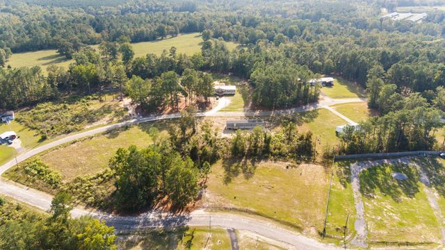 88 Lady Ashley Drive, Saint Matthews, SC 29135