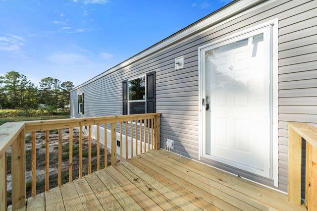 88 Lady Ashley Drive, Saint Matthews, SC 29135