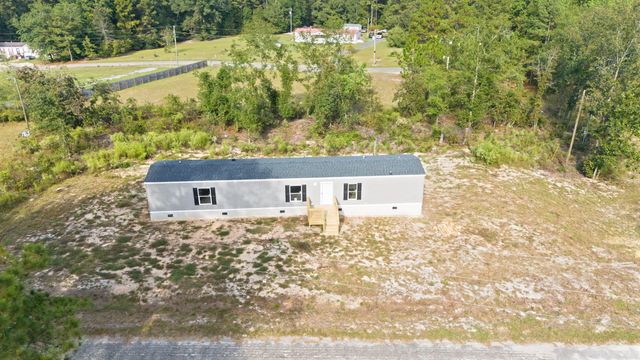 88 Lady Ashley Drive, Saint Matthews, SC 29135