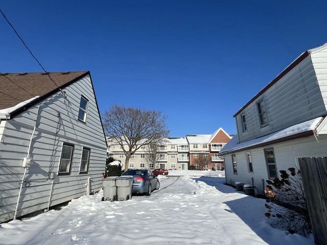 1409 W Custer AVENUE, Milwaukee, WI 53209