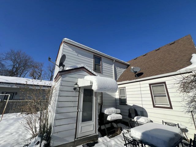 1409 W Custer AVENUE, Milwaukee, WI 53209