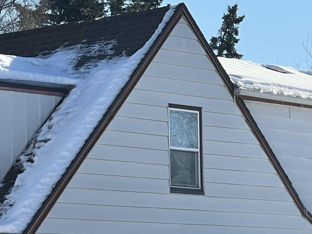 1409 W Custer AVENUE, Milwaukee, WI 53209