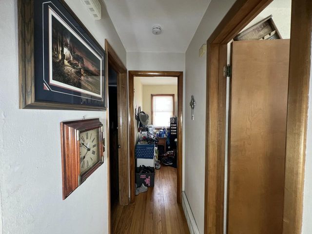 1409 W Custer AVENUE, Milwaukee, WI 53209