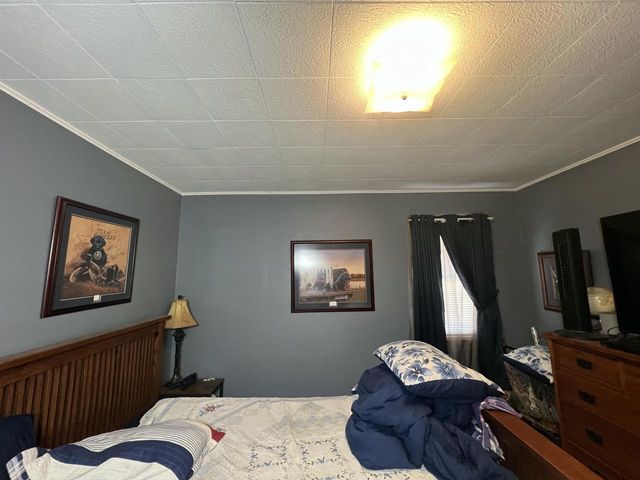 1409 W Custer AVENUE, Milwaukee, WI 53209