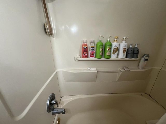 1409 W Custer AVENUE, Milwaukee, WI 53209