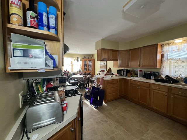 1409 W Custer AVENUE, Milwaukee, WI 53209