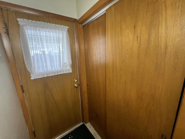 1409 W Custer AVENUE, Milwaukee, WI 53209