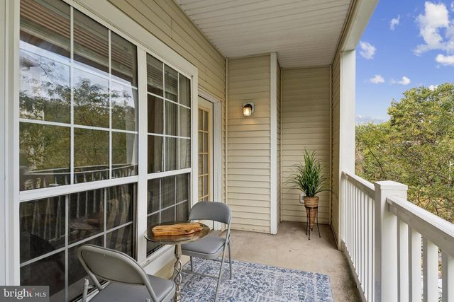 4561 STRUTFIELD LN #3305, Alexandria, VA 22311