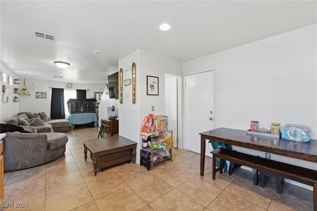 5220 Paradise Valley Avenue, Las Vegas, NV 89156