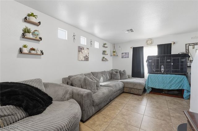 5220 Paradise Valley Avenue, Las Vegas, NV 89156