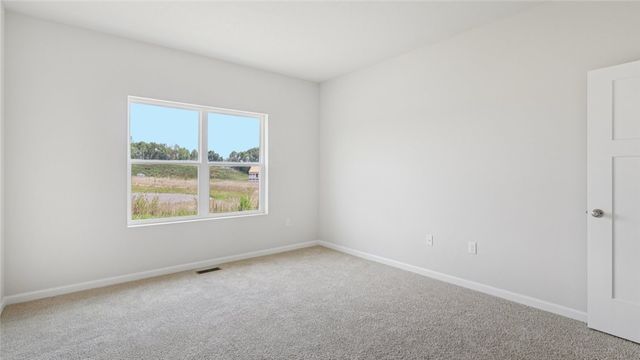 104 Olivia Dr, New Stanton, PA 15639