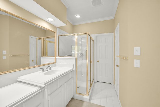 13826 Aspen Cove Drive, Houston, TX 77077