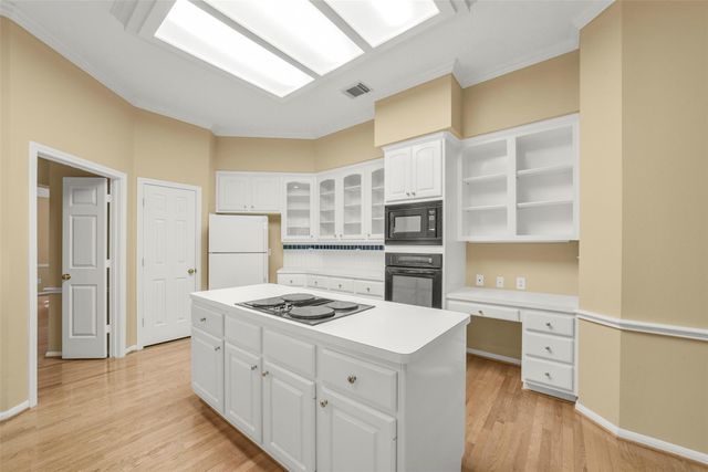 13826 Aspen Cove Drive, Houston, TX 77077