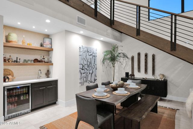 6525 E CAVE CREEK Road 1, Cave Creek, AZ 85331