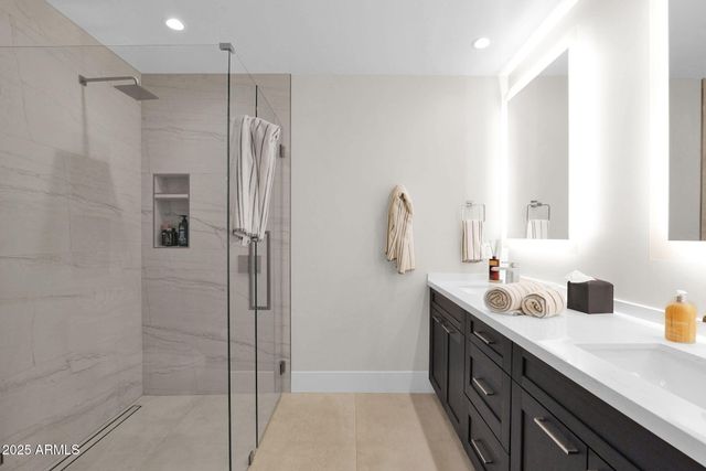 6525 E CAVE CREEK Road 1, Cave Creek, AZ 85331