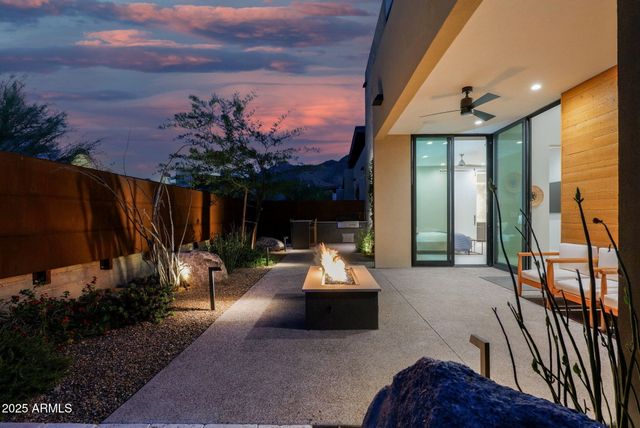 6525 E CAVE CREEK Road 1, Cave Creek, AZ 85331